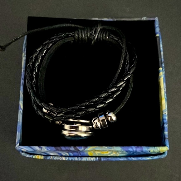Van Gogh Art Glass Dome Leather Bracelet - New in box - Picture 2 of 14